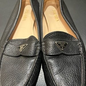Black Leather Prada flats shoes size 5.5